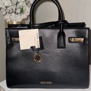 ANNE KLEIN SATCHEL HANDBAG
